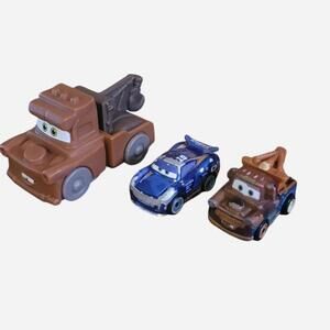 Disney Pixar Cars lot Cave Mater and mini metallic Danny Swervez Mini tow Mater